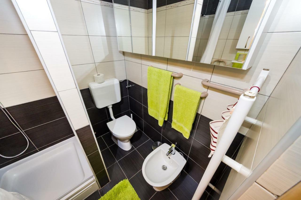 Mihael Appartement Zadar Buitenkant foto
