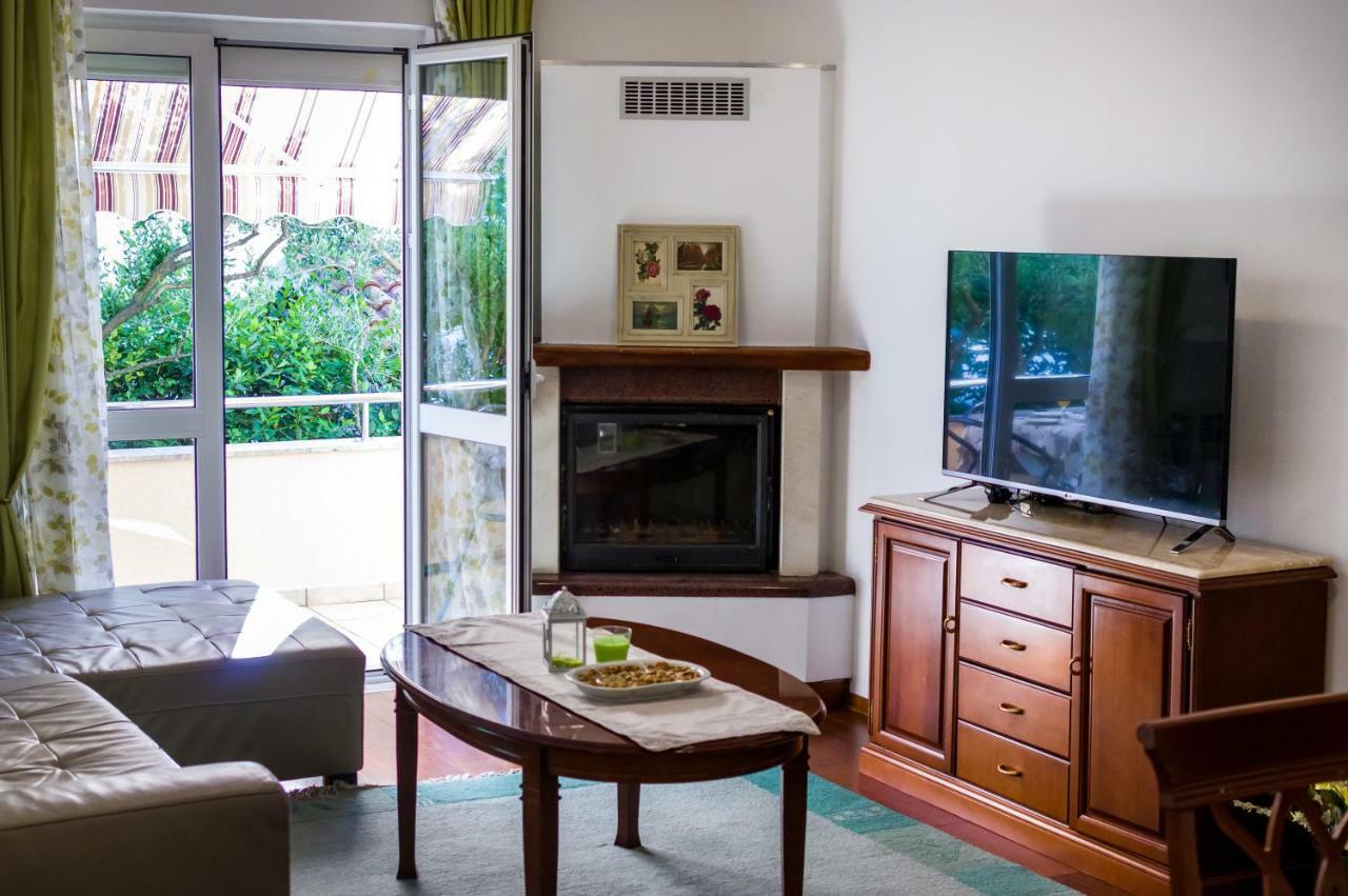Mihael Appartement Zadar Buitenkant foto