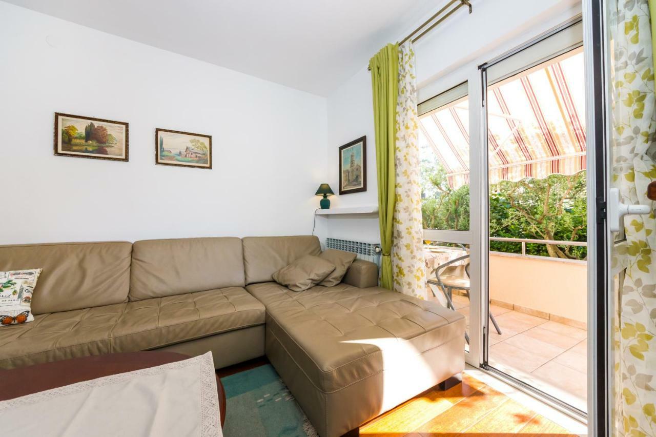 Mihael Appartement Zadar Buitenkant foto